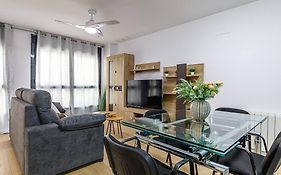 Moderno Apartamento Con Ac En Lorenzo Casanova